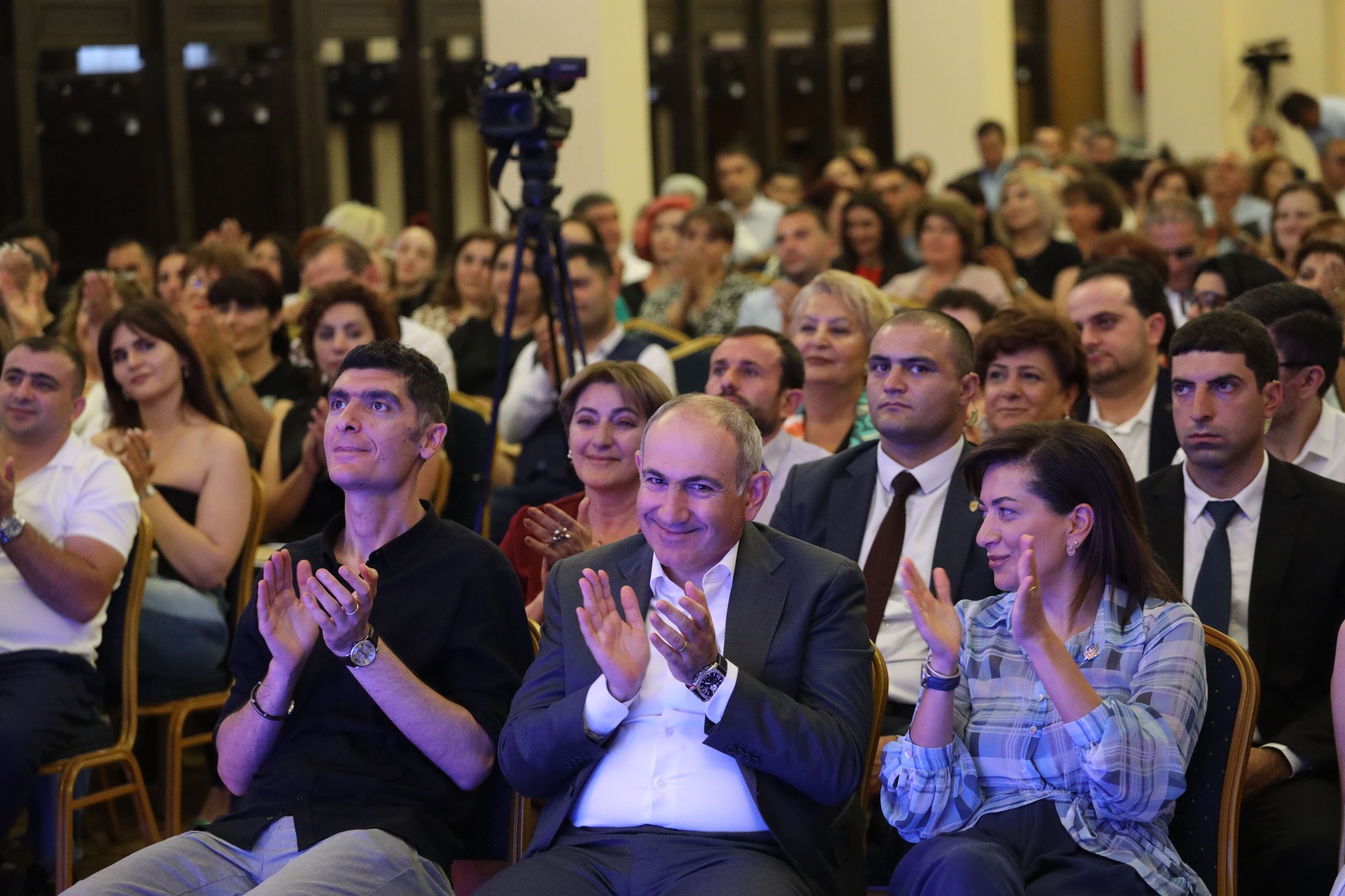 Education is Fashionable Movement