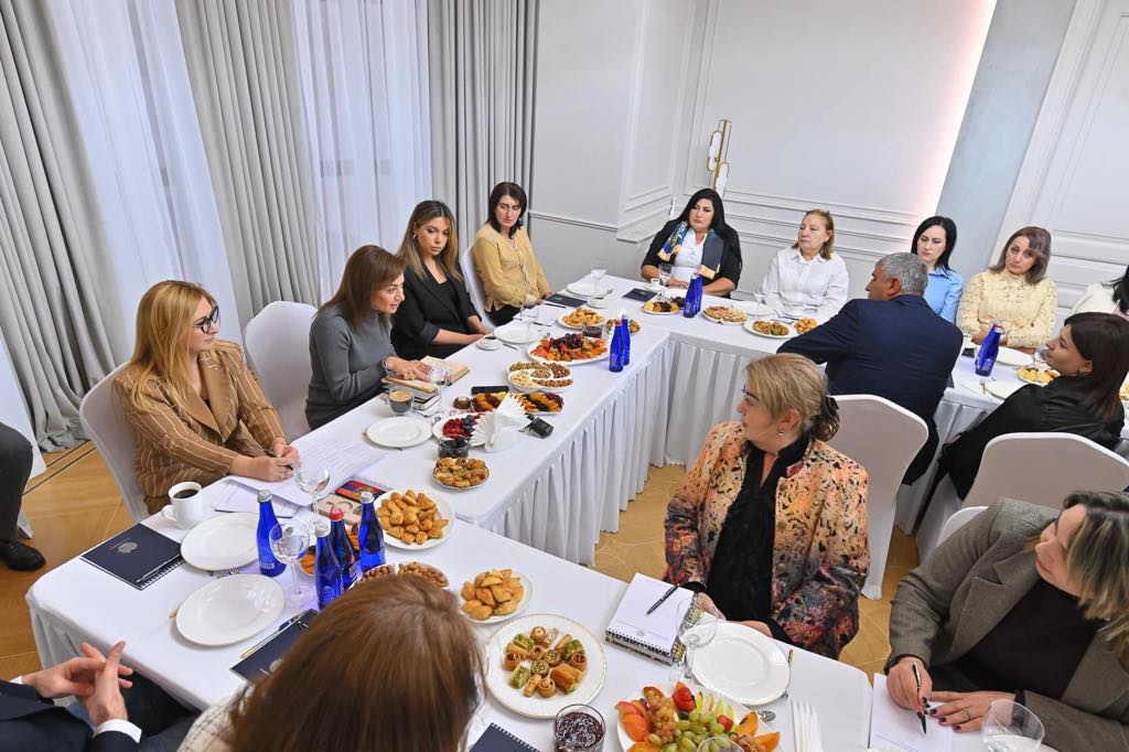 Education is Fashionable Movement